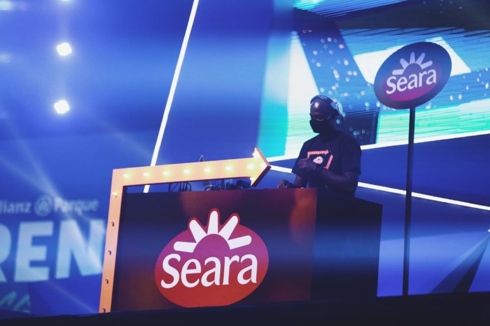 Nota Seara promove Drive in Fest para trazer lazer e entretenimento aos seus clientes durante a pandemia 3 scaled 1
